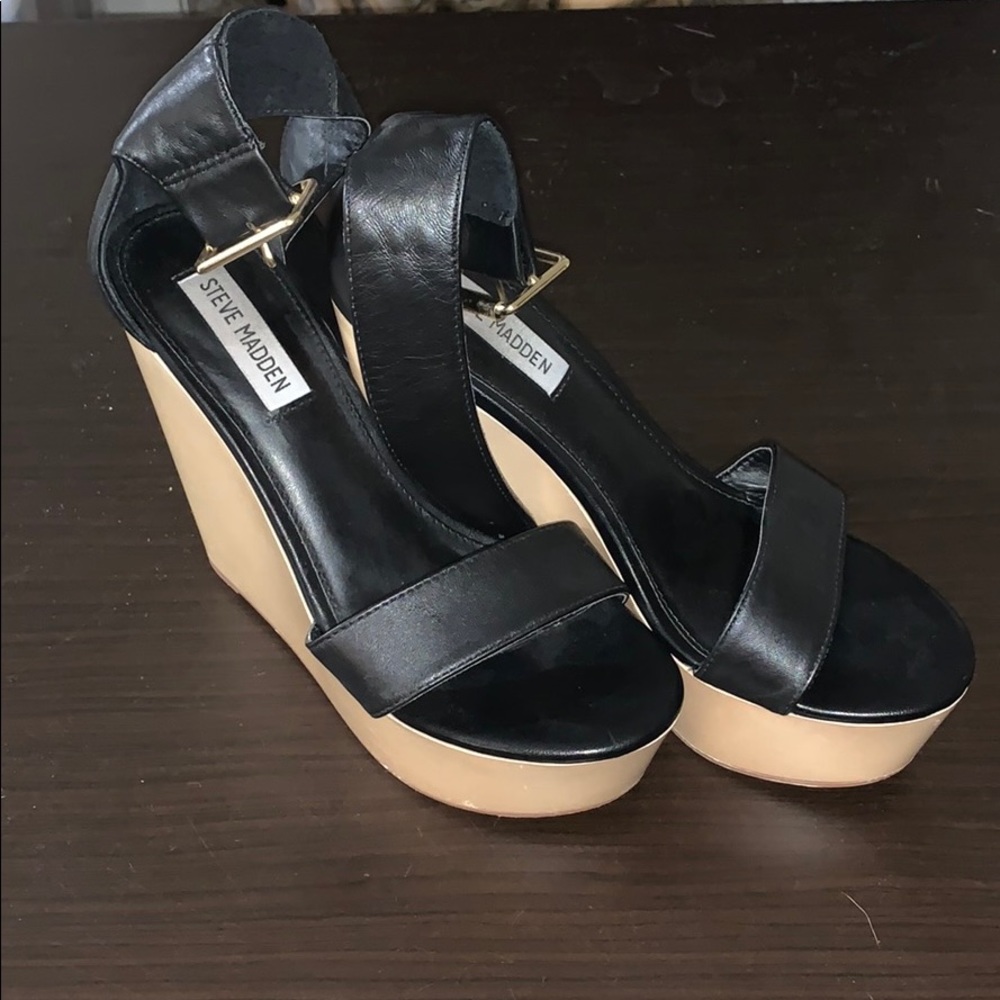 Black Steve Madden wedged